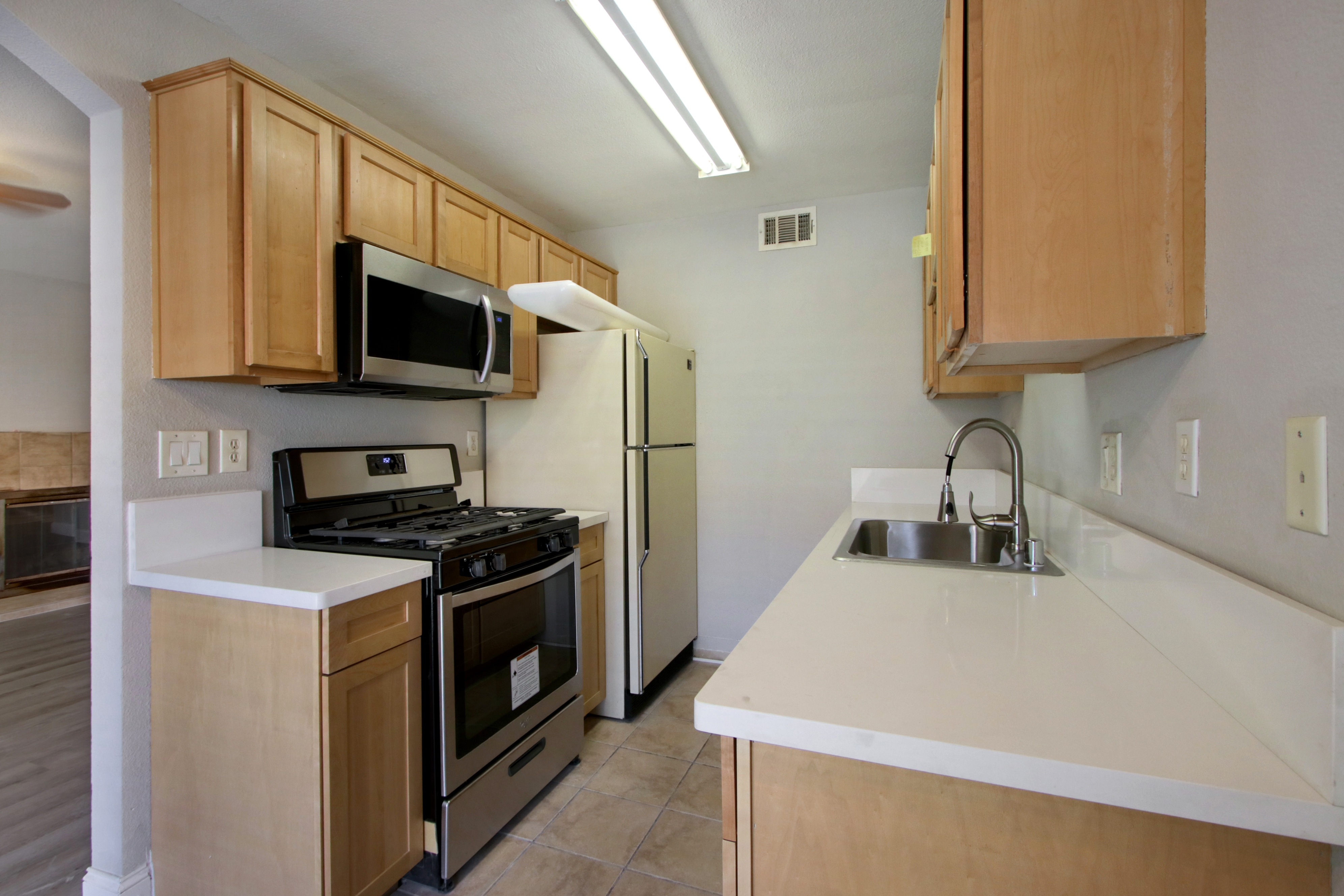 5001 Bremner Lane Unit 1 - Sacramento -  presented by James Tan MBA Broker/Realtor - Bethany Real Estate and Investments - One of the best real estate agent in Elk Grove